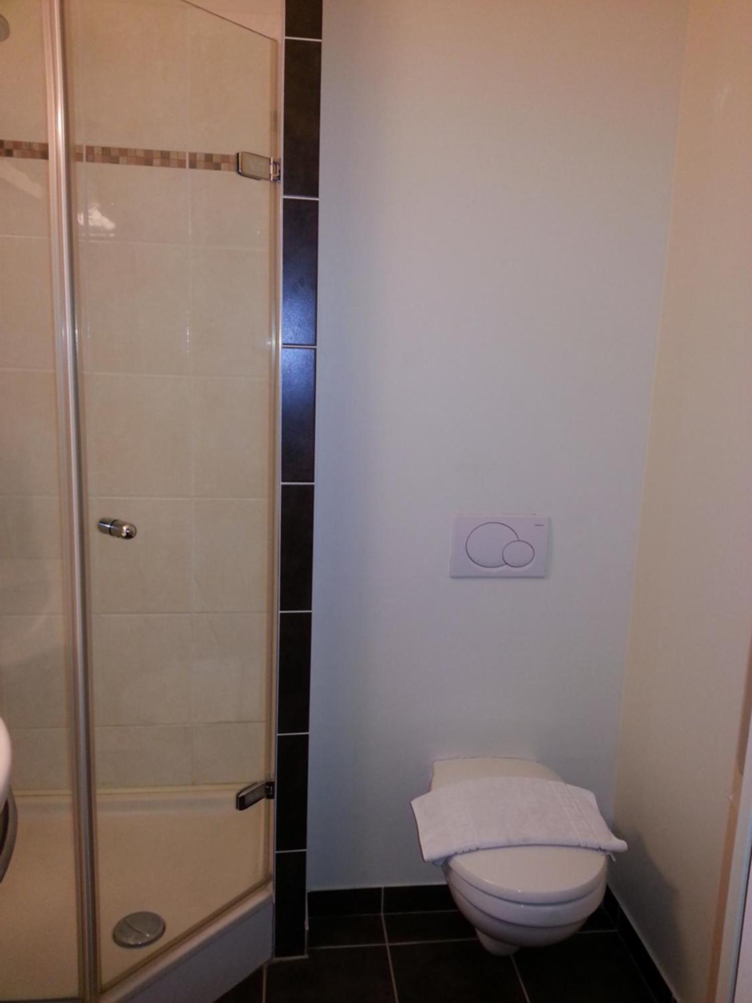 Hotel Akena City 코드리 외부 사진